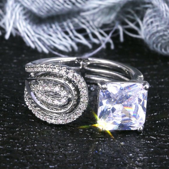 Adjustable 925 Silver Square Shape White Sapphire - Picture 5 of 8